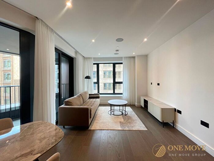 2 Bedroom Apartment To Rent In Linear Place, London, SW11