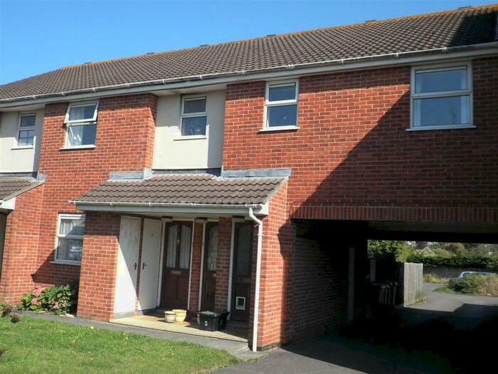 2 Bedroom Flat To Rent In Bulford Road, Durrington, Salisbury, SP4