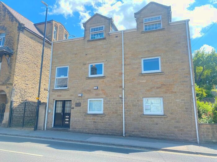 2 Bedroom Flat To Rent In Westgate, Otley, LS21