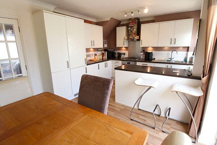 4 Bedroom Detached House For Sale In Rivermead Gardens, Sandy, SG19