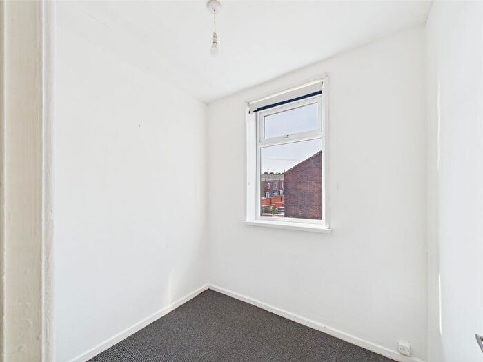 3 Bedroom End Of Terrace House For Sale In Musgrave Road, Heaton, Bolton, BL1