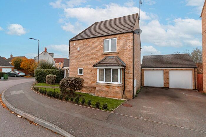 3 Bedroom Semi Detached House To Rent In Crystal Drive, Sugar Way, Peterborough, PE2