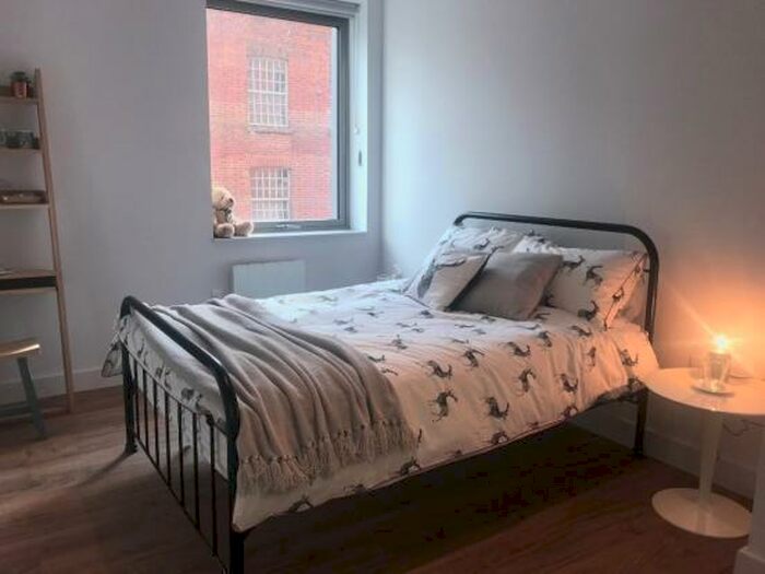 2 Bedroom Town House To Rent In George Leigh Street, Manchester, Greater Manchester, M4