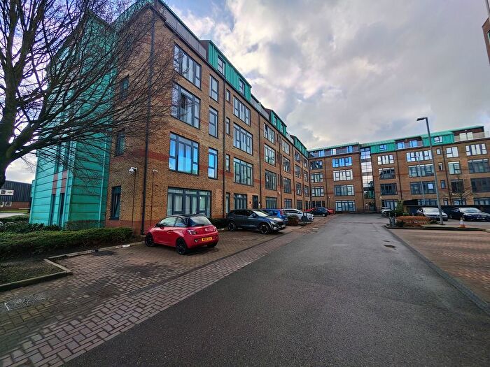 2 Bedroom Flat To Rent In Jessop Court, Brindley Place, Uxbridge, UB8