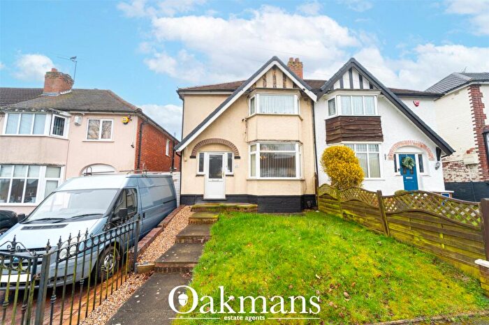 3 Bedroom Semi Detached House For Sale In Lilley Lane, Birmingham, West Midlands, B31