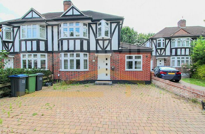 3 Bedroom Semi-Detached House To Rent In Westcoombe Avenue, London, SW20