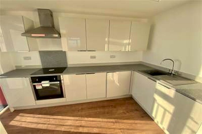 1 Bedroom Flat To Rent In Belem Tower, L17