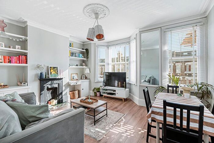 1 Bedroom Flat To Rent In Kingswood Road, London, W4