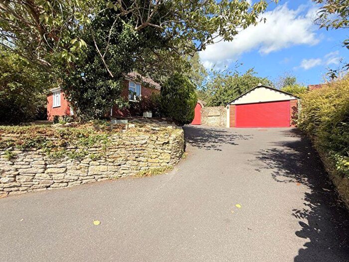 3 Bedroom Bungalow For Sale In High Street, Buckland Dinham, BA11