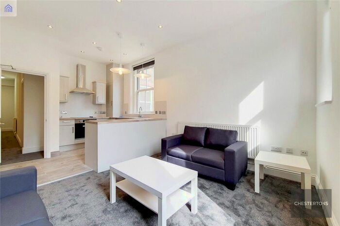 2 Bedroom Flat To Rent In Stile Hall Mansions, Wellesley Road, London, W4