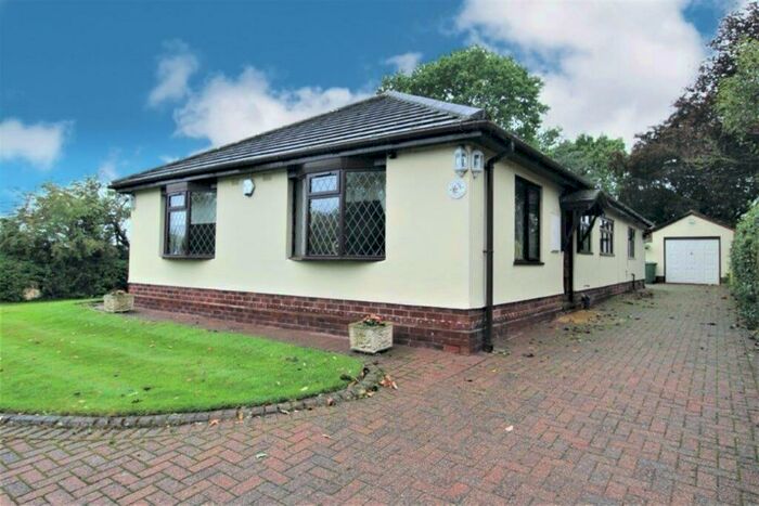 3 Bedroom Detached Bungalow For Sale In Sandiway Lane, Antrobus, CW9