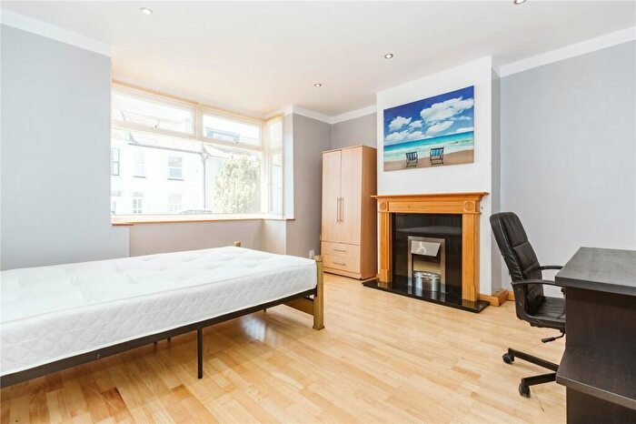 4 Bedroom House To Rent In Tredegar Road, Bristol, BS16