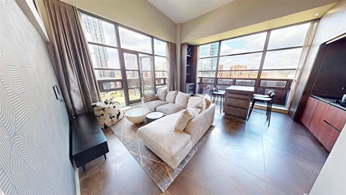2 Bedroom Flat To Rent In Albion Works, Pollard Street, Manchester, M4