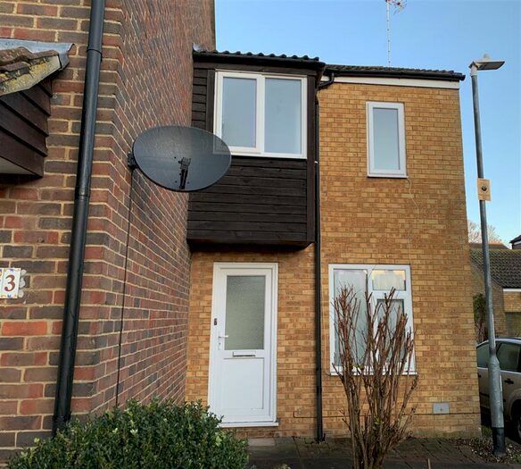 2 Bedroom House To Rent In The Cloisters, Ramsgate, CT11