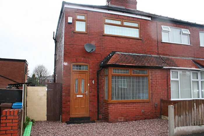 2 Bedroom Semi-Detached House To Rent In Lambeth Avenue, Failsworth, M35