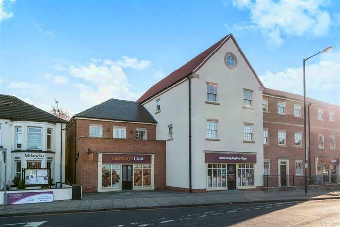 2 Bedroom Apartment To Rent In High Street, Bawtry, Doncaster, DN10