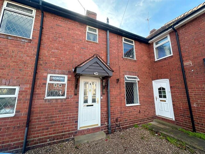 3 Bedroom Terraced House To Rent In Palfrey Road, Stourbridge, DY8