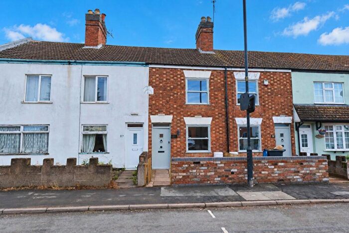 2 Bedroom Terraced House For Sale In Lutterworth Road, Burbage, Hinckley, LE10