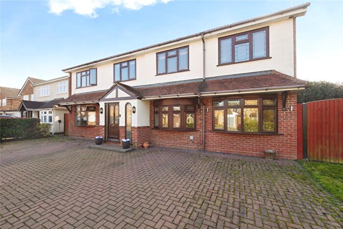 4 Bedroom Detached House For Sale In Brook Road, Brentwood, Essex, CM14
