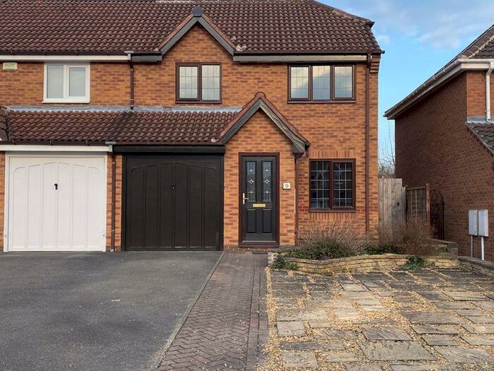 3 Bedroom Semi-Detached House To Rent In Newhall, Swadlincote, DE11