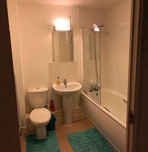 1 Bedroom Flat To Rent In Cann Hall Road, London, E11