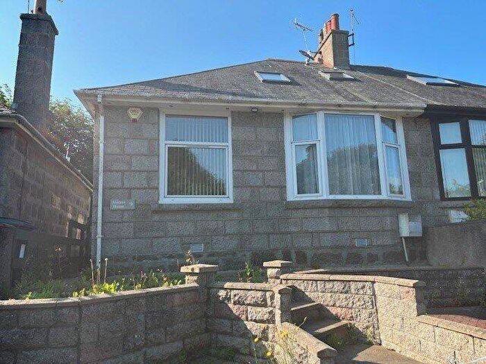 4 Bedroom Semi-Detached House To Rent In Sunnyside Terrace, Sunnybank, Aberdeen, AB24