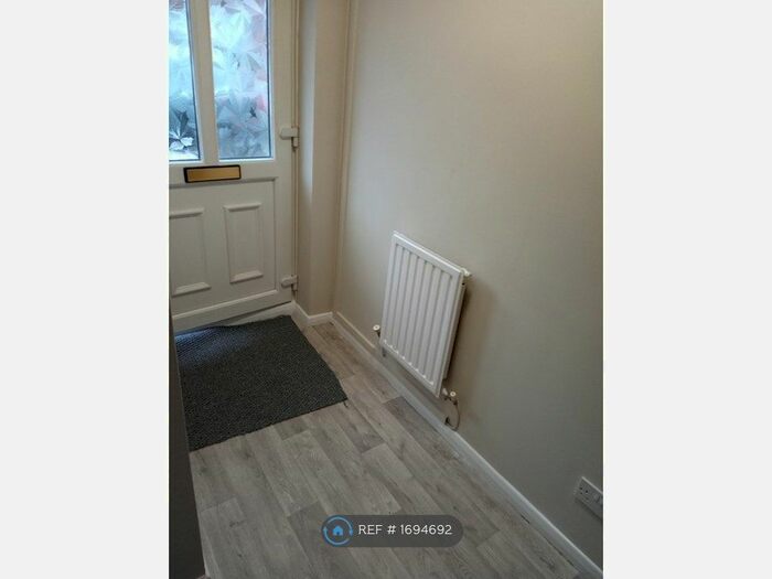 2 Bedroom Semi-Detached House To Rent In Hawkes Ridge, Ty Canol, Cwmbran, NP44