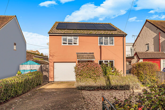 4 Bedroom Detached House For Sale In Clover Place, Eynsham, Oxfordshire, OX29