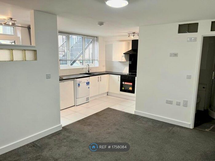 Studio To Rent In Worcester Street, Kidderminster, DY10