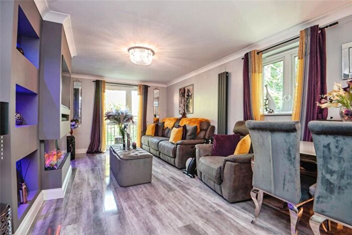 2 Bedroom Apartment For Sale In Bishops Court, Wembley, HA0