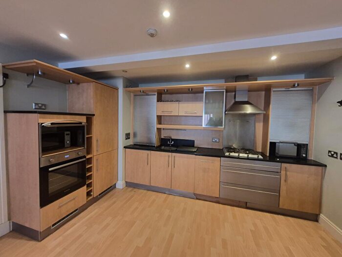 2 Bedroom Apartment To Rent In The Point, Plumtree Street, NG1