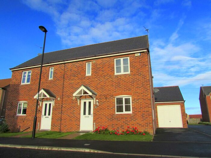 3 Bedroom Semi-Detached House To Rent In Brookfield, Northumberland Park, West Allotment, NE27