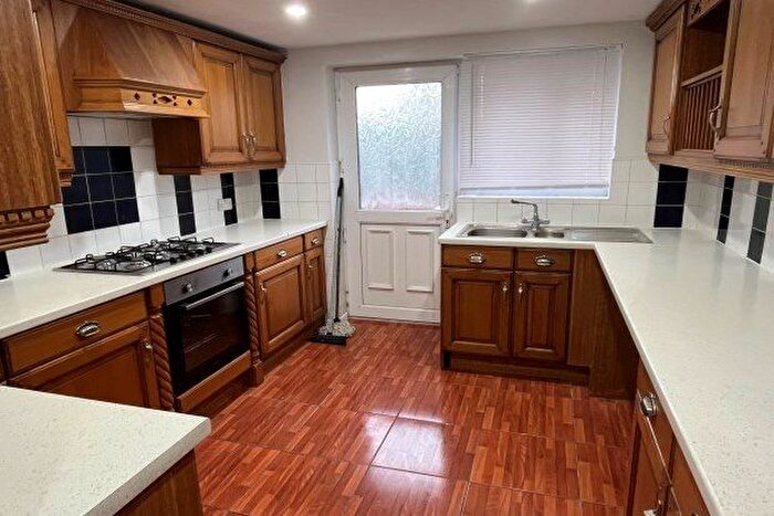 3 Bedroom Property To Rent In The Avenue, Doncaster, DN5