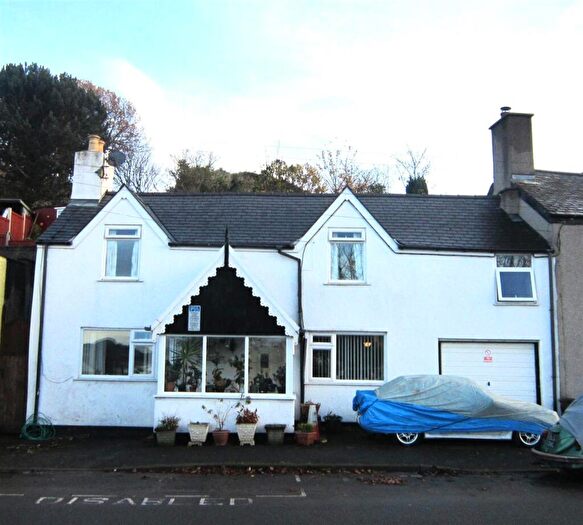 3 Bedroom Semi-Detached House For Sale In Llanrwst Road, Glan Conwy, Colwyn Bay, LL28