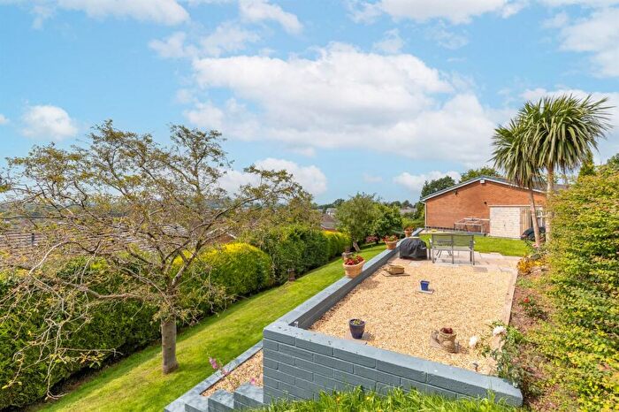 4 Bedroom Detached Bungalow For Sale In Torr Rise, Tarporley, CW6