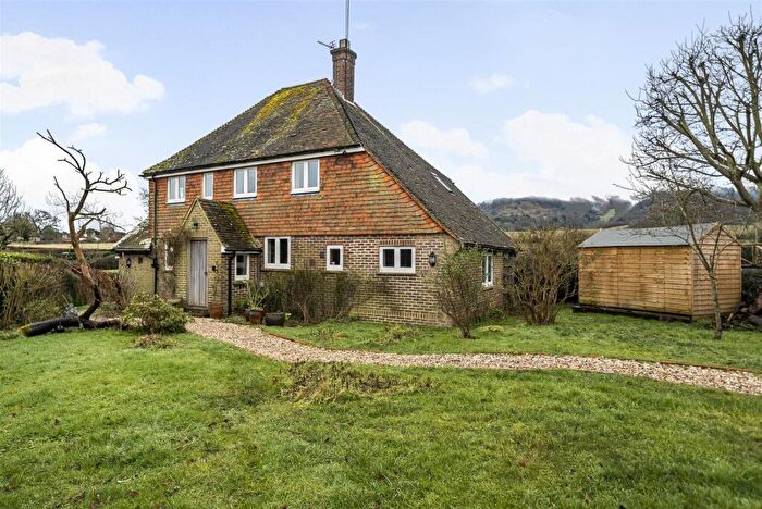 3 Bedroom Detached House To Rent In Leggs Lane, Heyshott, Nr Midhurst, GU29