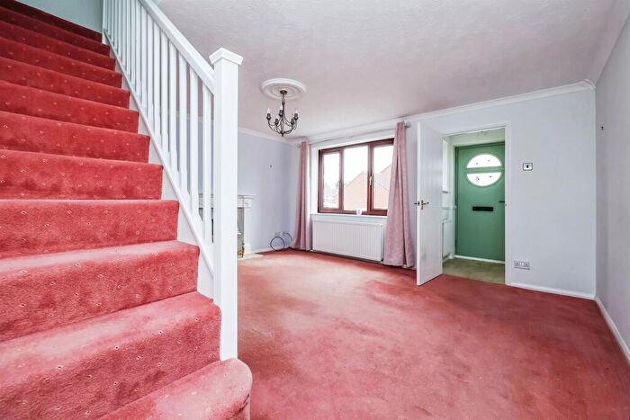 3 Bedroom Semi-Detached House For Sale In Whilton Crescent, West Hallam, Ilkeston, DE7