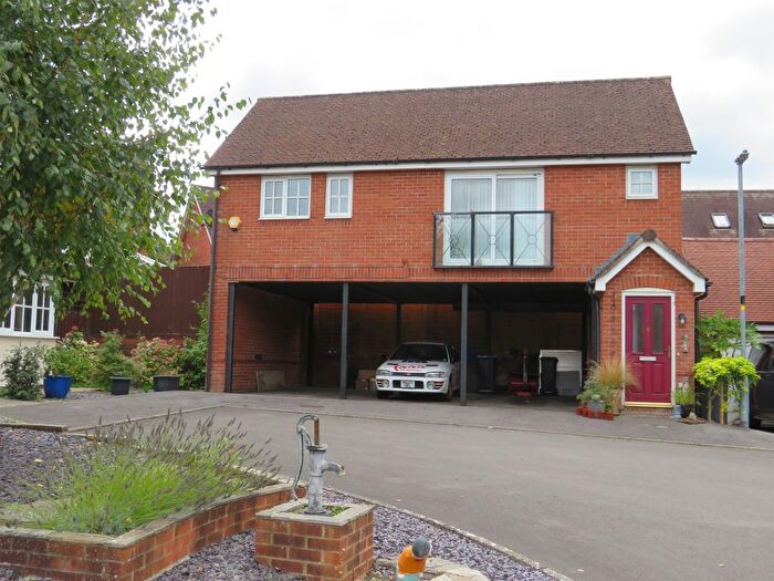 2 Bedroom Property For Sale In Maple Way, Amesbury, Salisbury, SP4