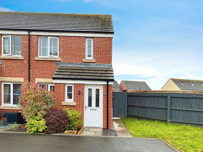 2 Bedroom Property To Rent In Llys Ceirios, Coity, Bridgend, CF35