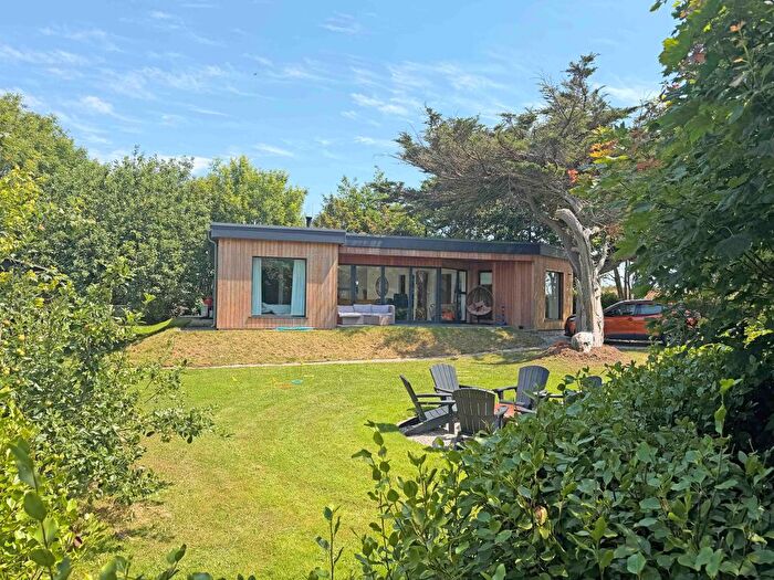 4 Bedroom Detached Bungalow For Sale In Rural Porthtowan, Truro, Cornwall, TR4