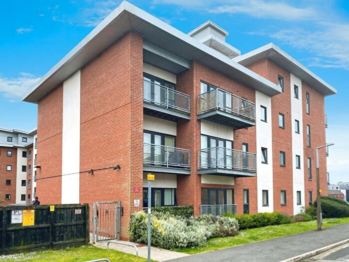 2 Bedroom Apartment For Sale In Lumen Court, Preston, Lancashire, PR1