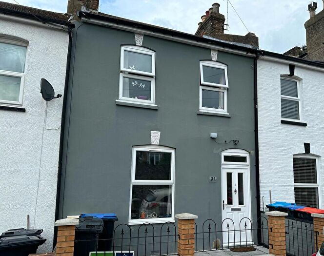 3 Bedroom Terraced House To Rent In Hillbrow Road, Ramsgate, CT11