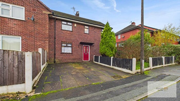 3 Bedroom Semi Detached House For Sale In Woodroyd Drive, Bury, BL9