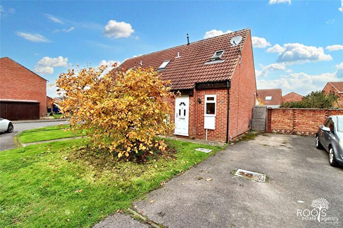 1 Bedroom End Terrace House For Sale In Alston Mews, Thatcham, RG19