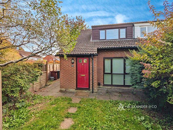 1 Bedroom End Of Terrace House To Rent In Hambleside, Bicester, OX26