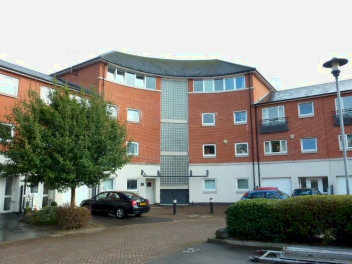 3 Bedroom Flat To Rent In Park Wharf, Haslam Street, The City, Nottingham, NG7