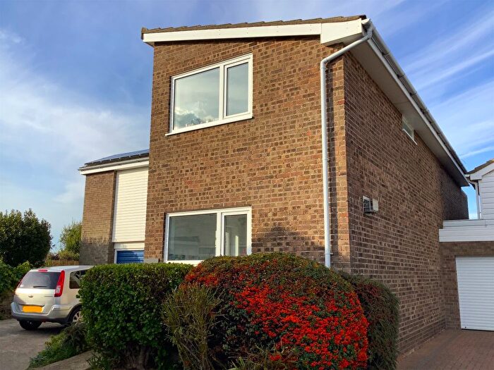 3 Bedroom Detached House To Rent In The Ridge, Walton On The Naze, CO14