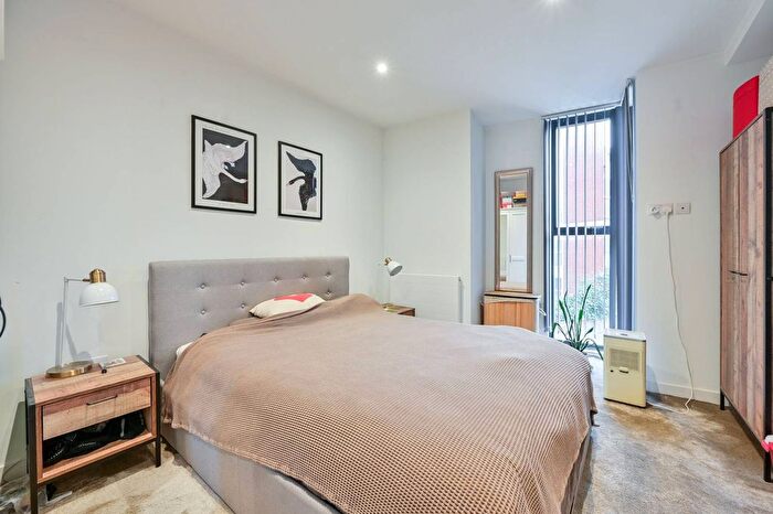 1 Bedroom Flat To Rent In Grange Road, Bermondsey, London, SE1