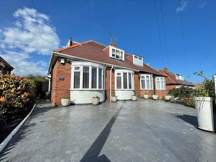3 Bedroom Bungalow For Sale In Grosvenor Road, South Shields, NE33