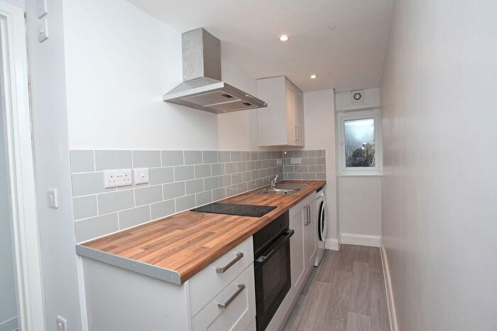 1 Bedroom Flat To Rent In Diamond Street, Cardiff, CF24
